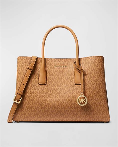 Michael Kors ruthie bag